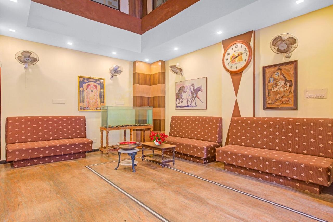 Collection O Mgr Inn Пондичерри Экстерьер фото