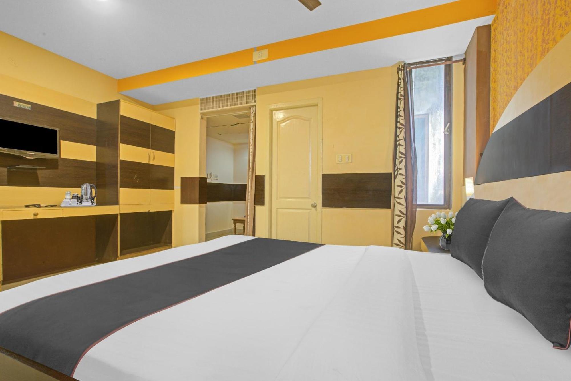 Collection O Mgr Inn Пондичерри Экстерьер фото