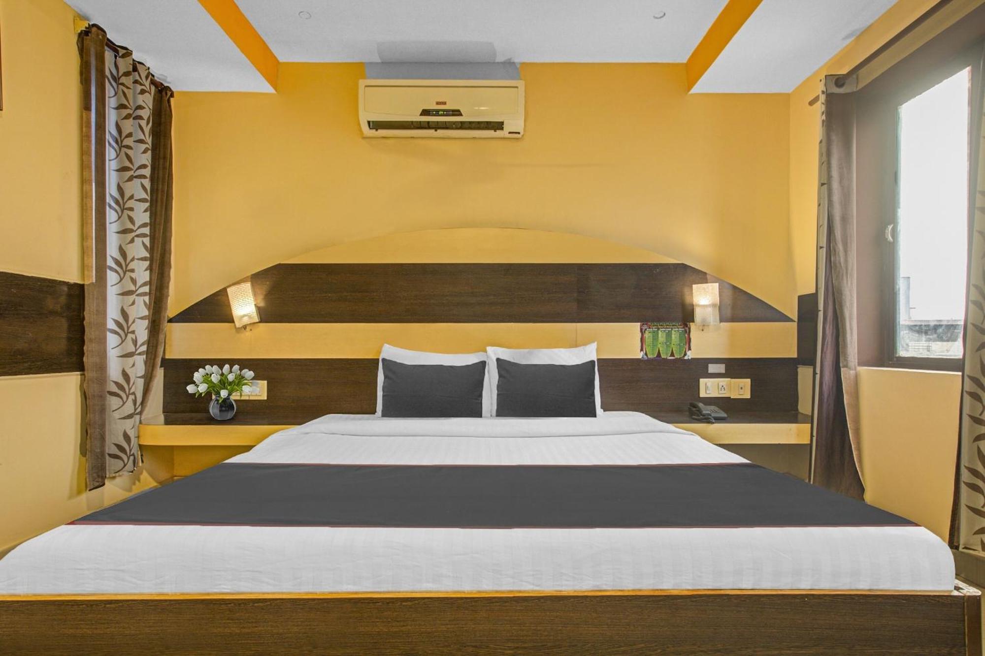 Collection O Mgr Inn Пондичерри Экстерьер фото